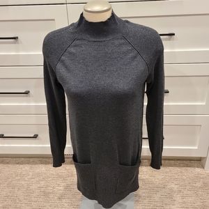 Peyton Primrose sweater